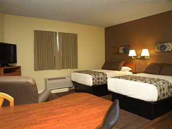 Hotel at WaterWalk Wichita