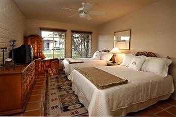 TUBAC GOLF RESORT & SPA