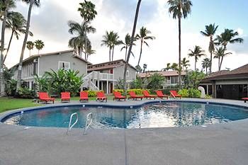 Aina Nalu Lahaina by OUTRIGGER