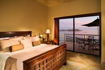 Las Palomas Beach & Golf Resort