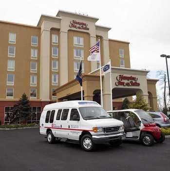 Hampton Inn & Suites Staten Island