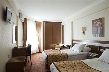 Atalay Hotel