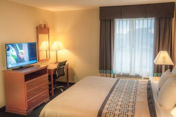 Days Inn & Suites by Wyndham Thibodaux
