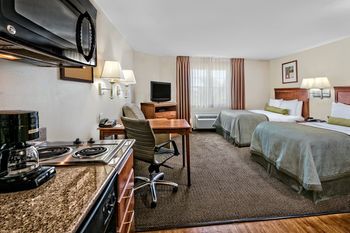 Candlewood Suites Galveston, an IHG Hotel