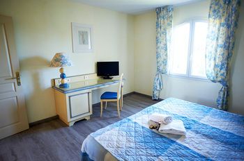 Residhotel Golf Grand Avignon