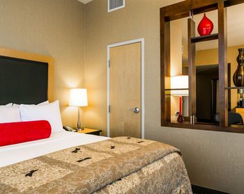 Cambria Hotel Columbus - Polaris