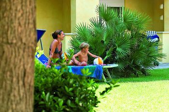 Outdoor Pictures 21