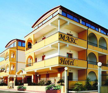 Marc Hotel