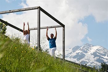 Outdoor Pictures 23