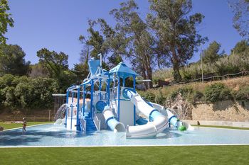 Outdoor Pictures 21