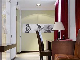 Hotel Image 4