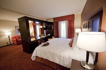 Hampton Inn & Suites by Hilton Seattle/Kent