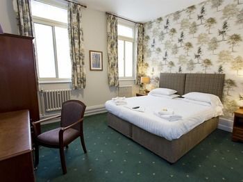 The Old Bell - Warminster