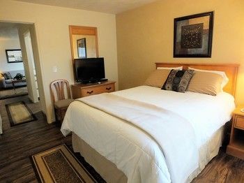 Affordable Corporate Suites of Waynesboro