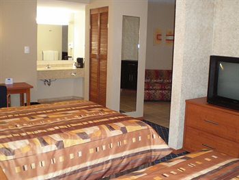 American Inn Hotel & Suites Delicias