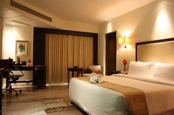 Royal Orchid Central Kireeti-HAMPI Hospet