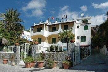 Villa Bina Sea Hotel