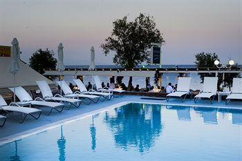 Poseidon Beach Hotel