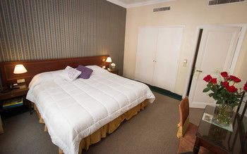 Regis Hotel
