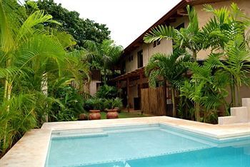 Cafe Playa Negra Hotel