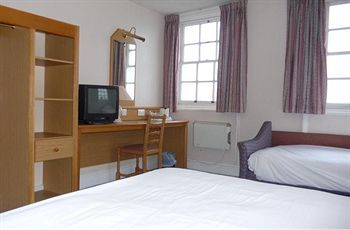 The Royal Hotel TLK