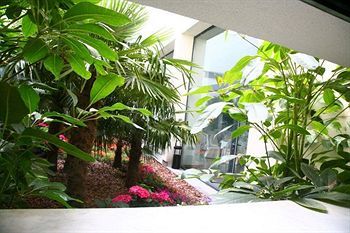 Outdoor Pictures 21