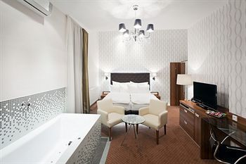 Pytloun City Boutique Hotel