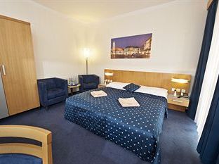 Hotel Image 1