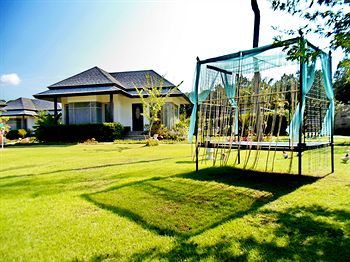 Outdoor Pictures 1