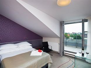Hotel Image 1