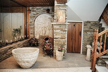 Elysso Hotel