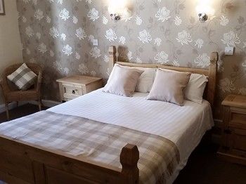 The Wheatsheaf Inn