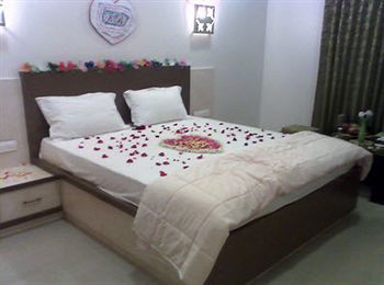 Anmol's Cottage