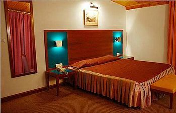 Kufri Holiday Resort