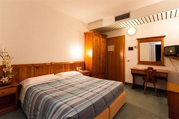 Fabilia Family Hotel - Polsa