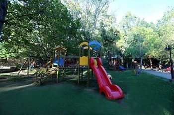 Outdoor Pictures 16