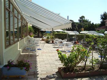 Outdoor Pictures 1