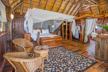 Karongwe River Lodge