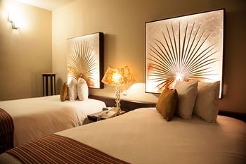 Plaza Gallery Hotel Boutique