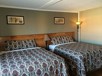 Magnuson Hotel Creston