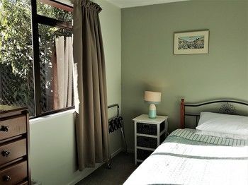 Redwood Lodge