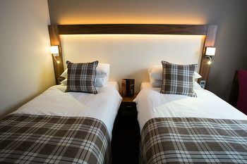 Mondo Hotel