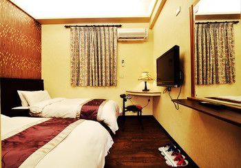King Town Hotel