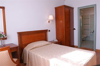 Pilgrim's Hotel