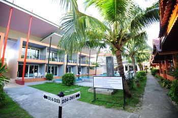 Phi Phi Anita Resort - SHA Certified