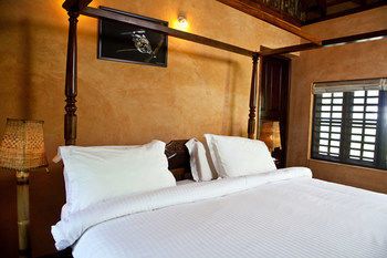 Wild Woods Spa & Resort