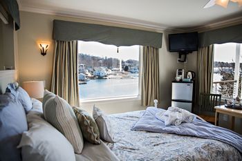 Harborage Inn on the Oceanfront