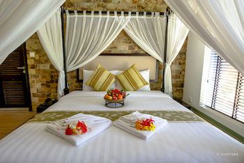Samanea Beach Resort & Spa