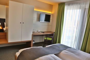 RiKu HOTEL Weißenhorn