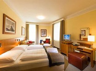 Hotel Image 2